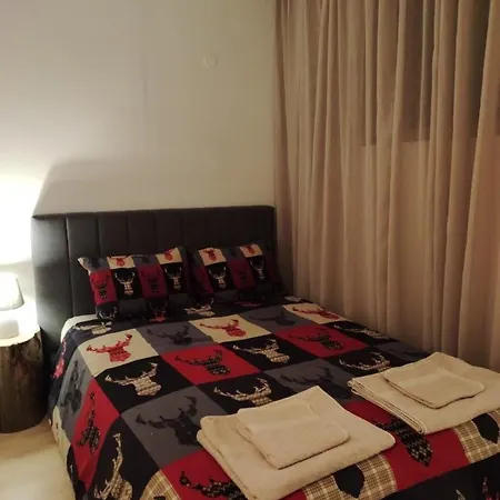 9, St John Park * Банско